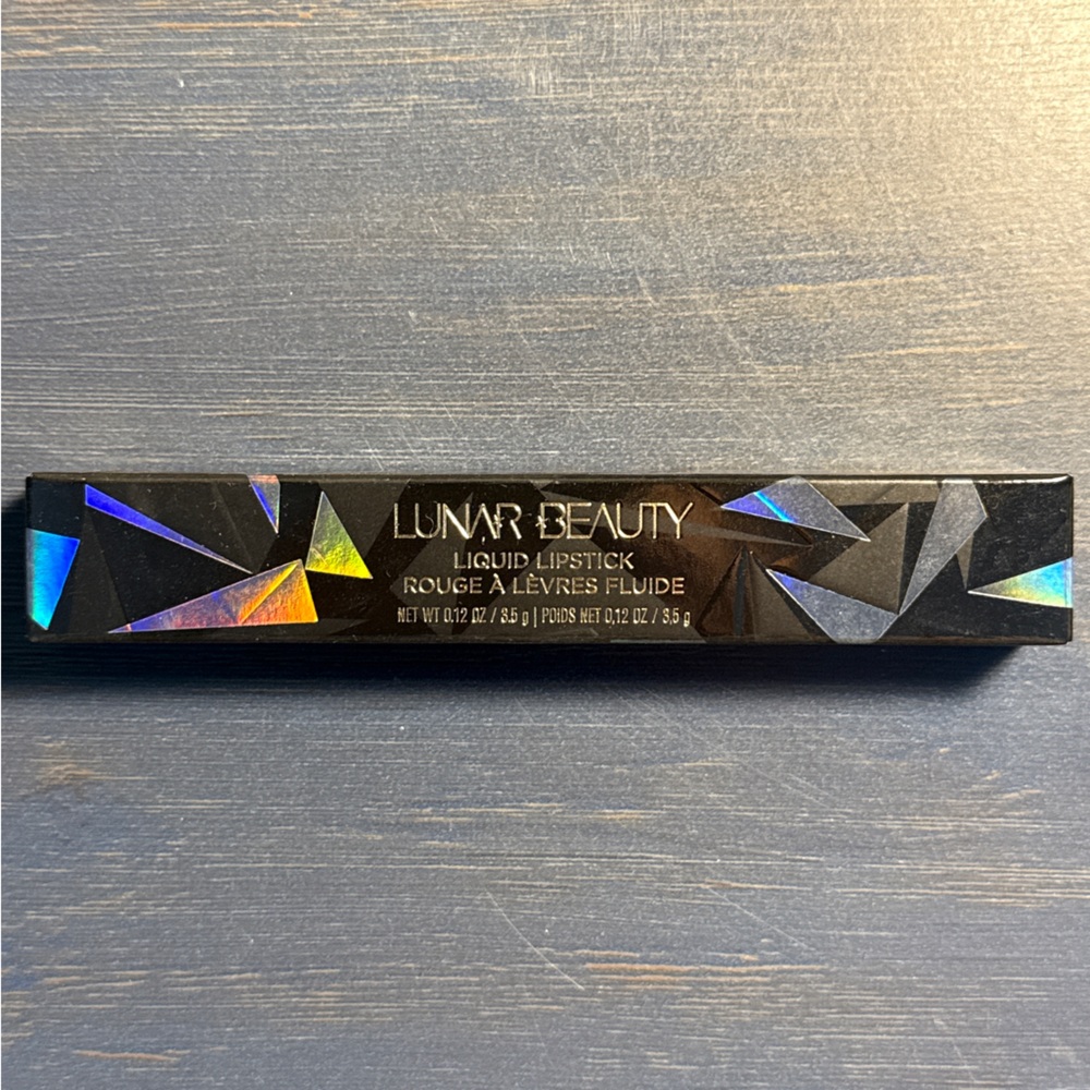 Lunar Beauty Liquid Lipstick - Aphrodite